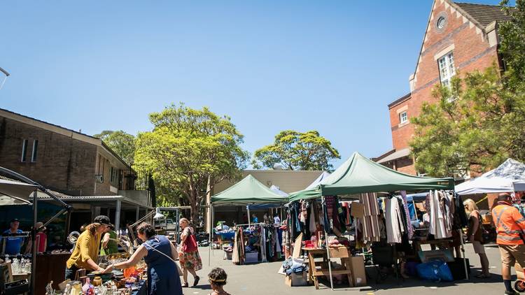 Rozelle Collectors Market