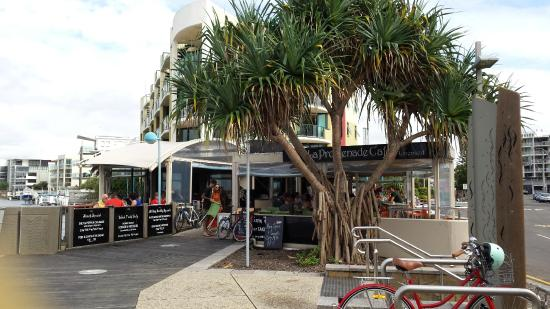 La Promenade Cafe - ocean views cafe in Caloundra 